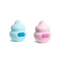 Squish in both colorways